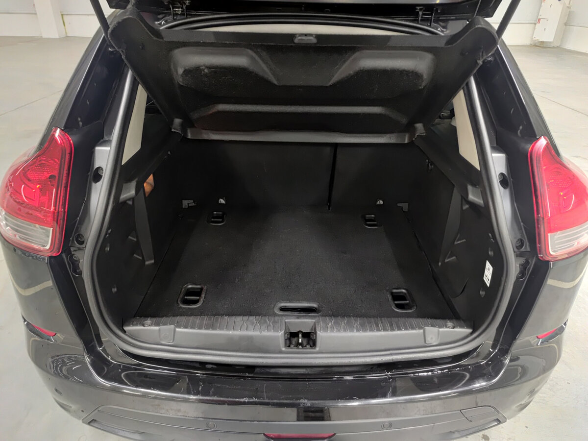 Купить Lada (ВАЗ) XRAY с пробегом. Фото: #9