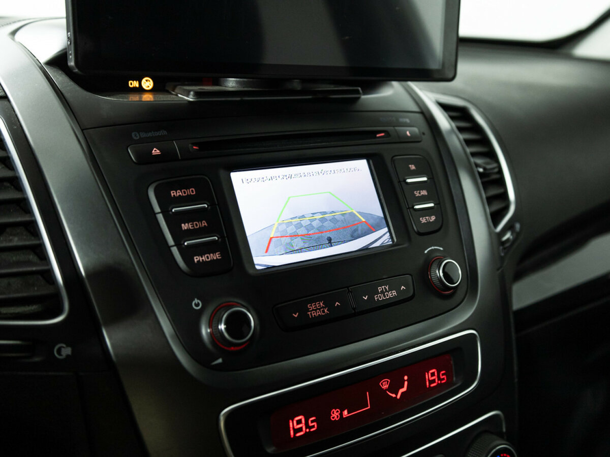 Купить Kia Sorento с пробегом. Фото: #14