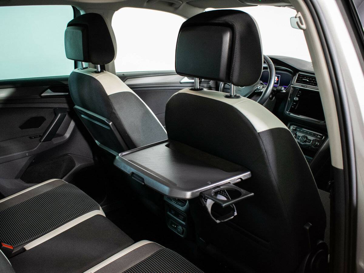 Купить Volkswagen Tiguan с пробегом. Фото: #7