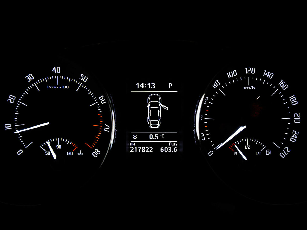 Купить Skoda Superb с пробегом. Фото: #14