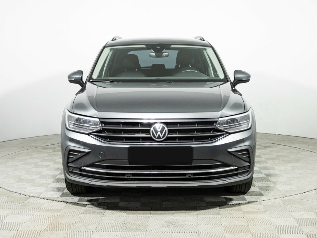 Купить Volkswagen Tiguan с пробегом. Фото: #1