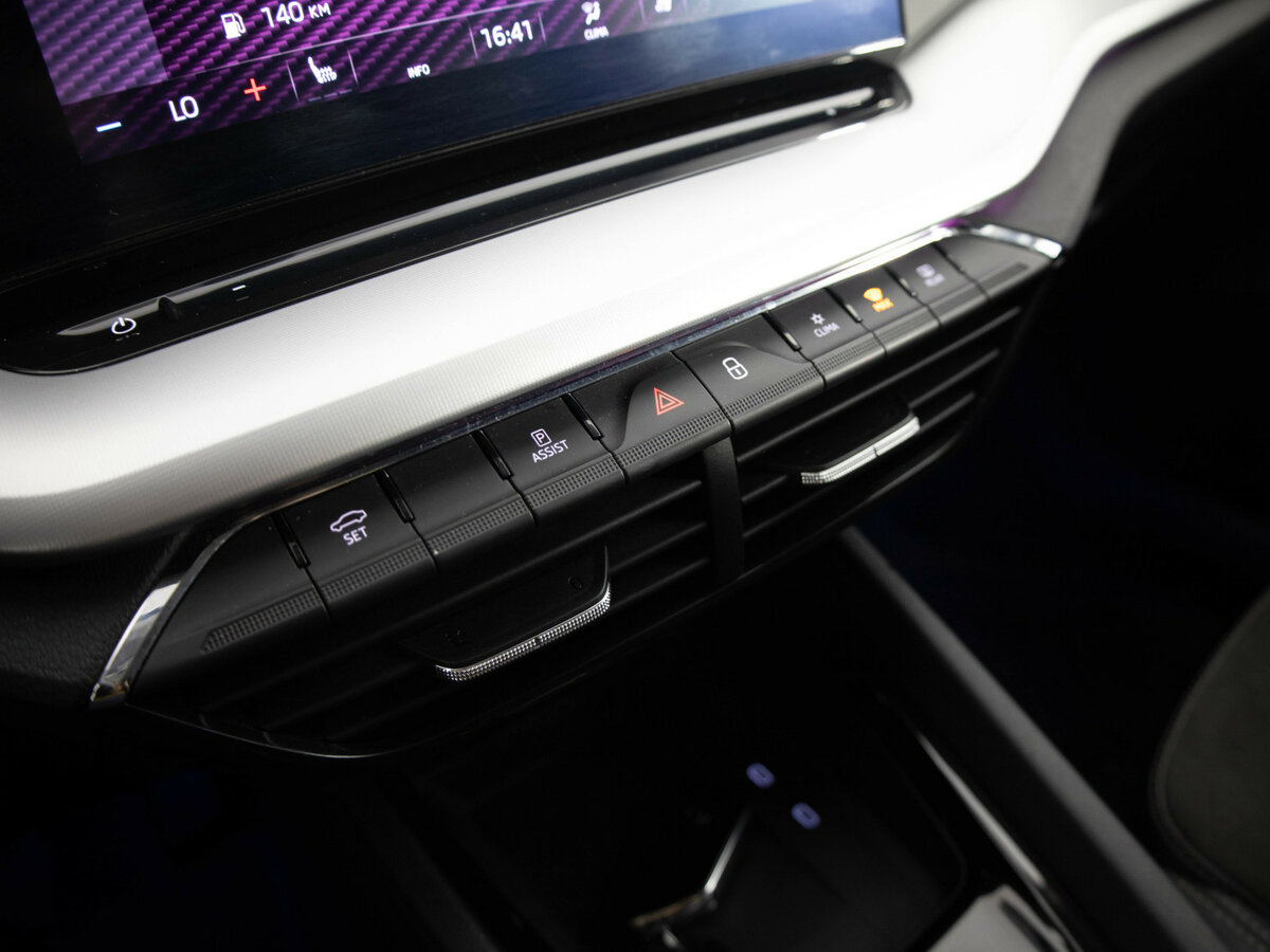 Купить Skoda Octavia с пробегом. Фото: #11