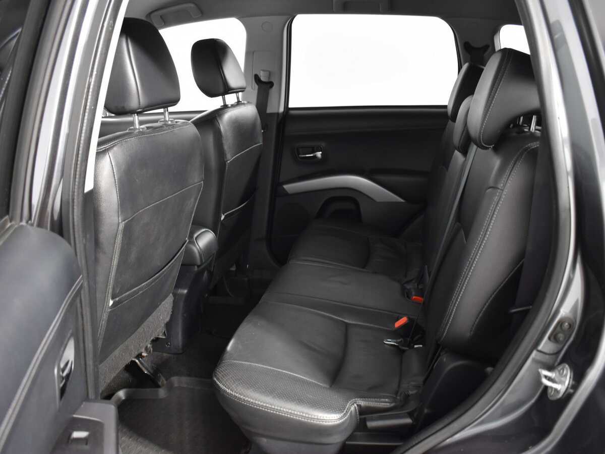 Продажа Б/У Митсубиши Оутлэндер. Фото: #9