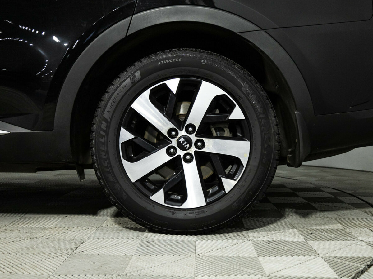 Купить Kia Sorento с пробегом. Фото: #26