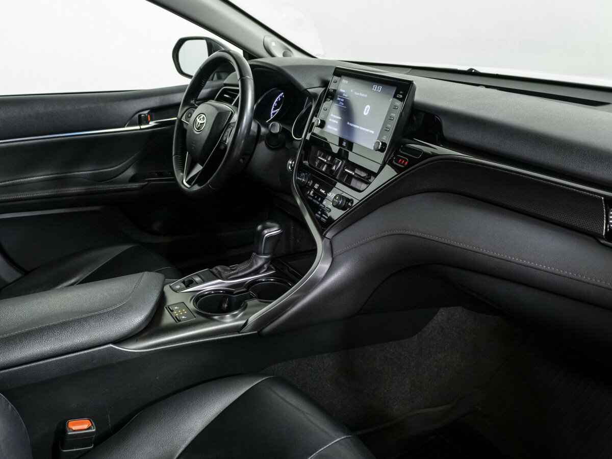 Купить Toyota Camry с пробегом. Фото: #6