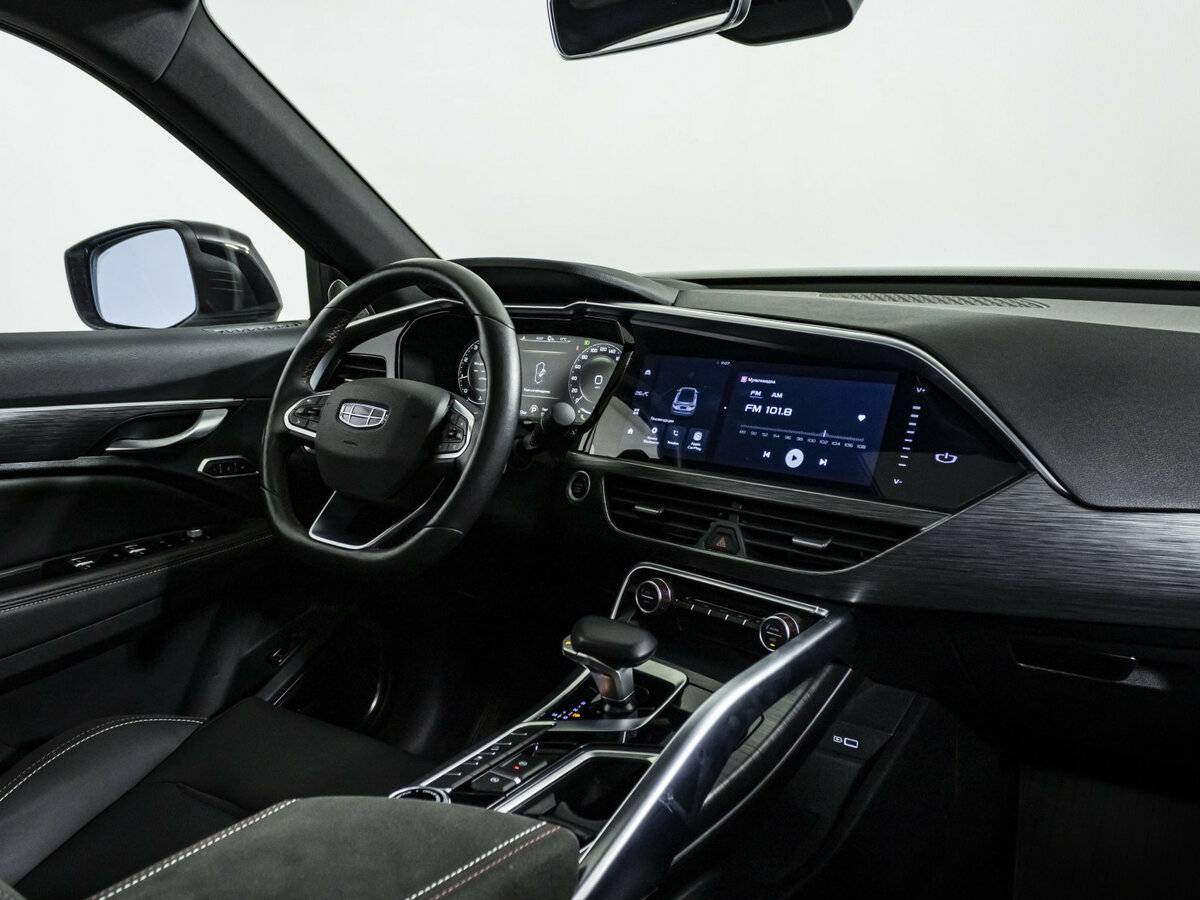 Купить Geely Tugella с пробегом. Фото: #6