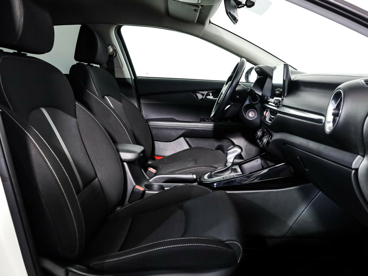 Купить Kia Cerato с пробегом. Фото: #15