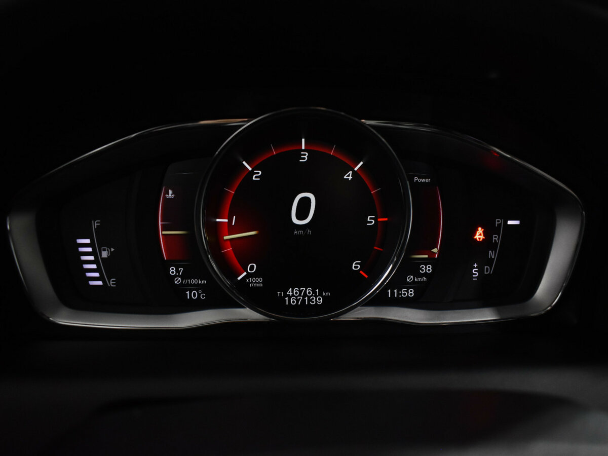 Купить Volvo XC60 с пробегом. Фото: #18