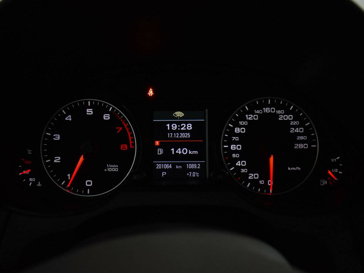 Купить Audi Q5 с пробегом. Фото: #19