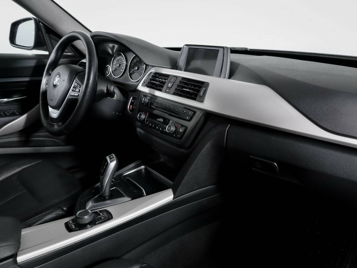 Купить BMW 3 серии с пробегом. Фото: #8