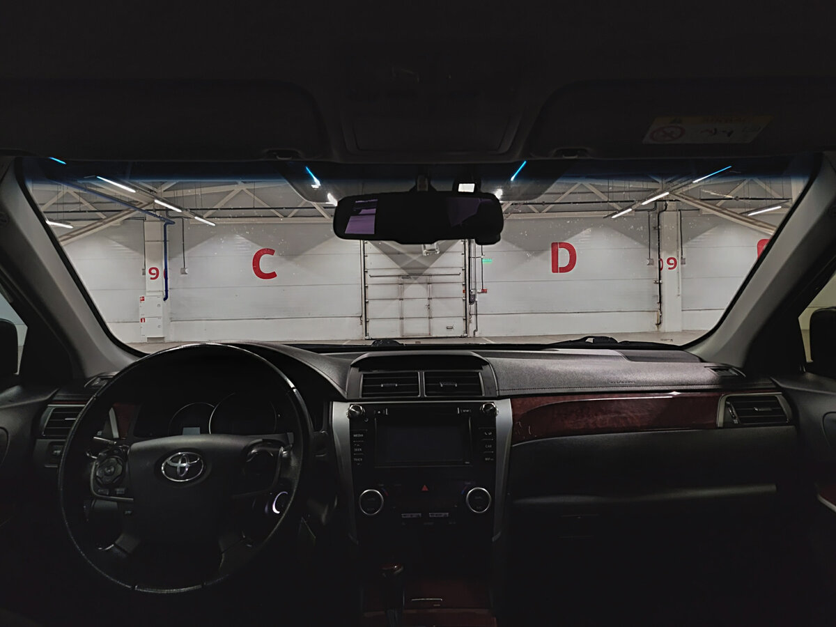 Купить Toyota Camry с пробегом. Фото: #13