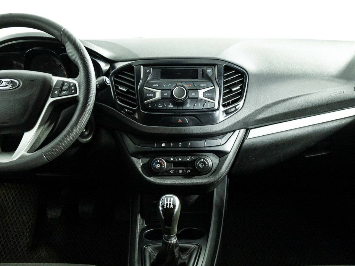 Купить Lada (ВАЗ) Vesta с пробегом. Фото: #13