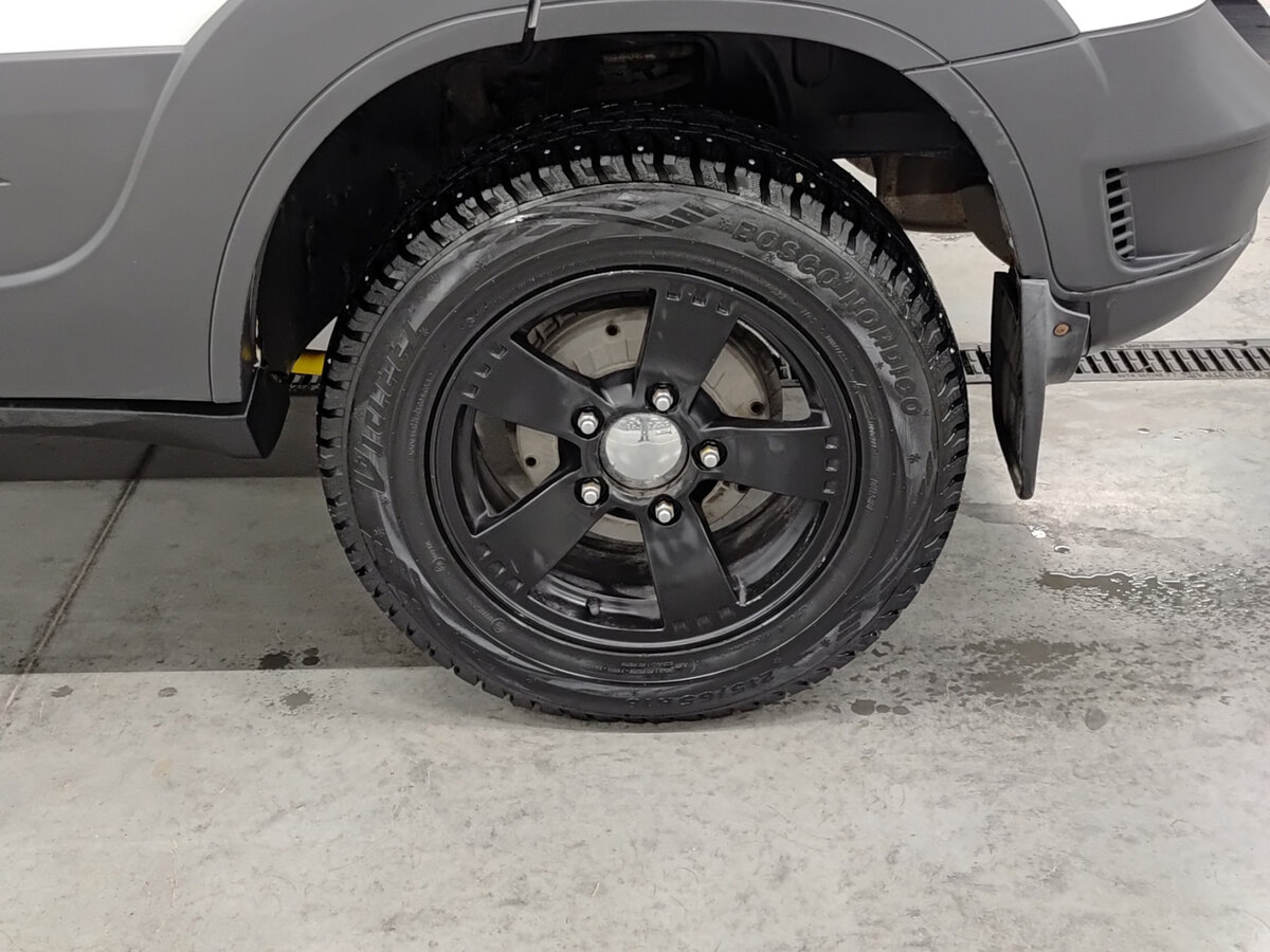 Купить Chevrolet Niva с пробегом. Фото: #17