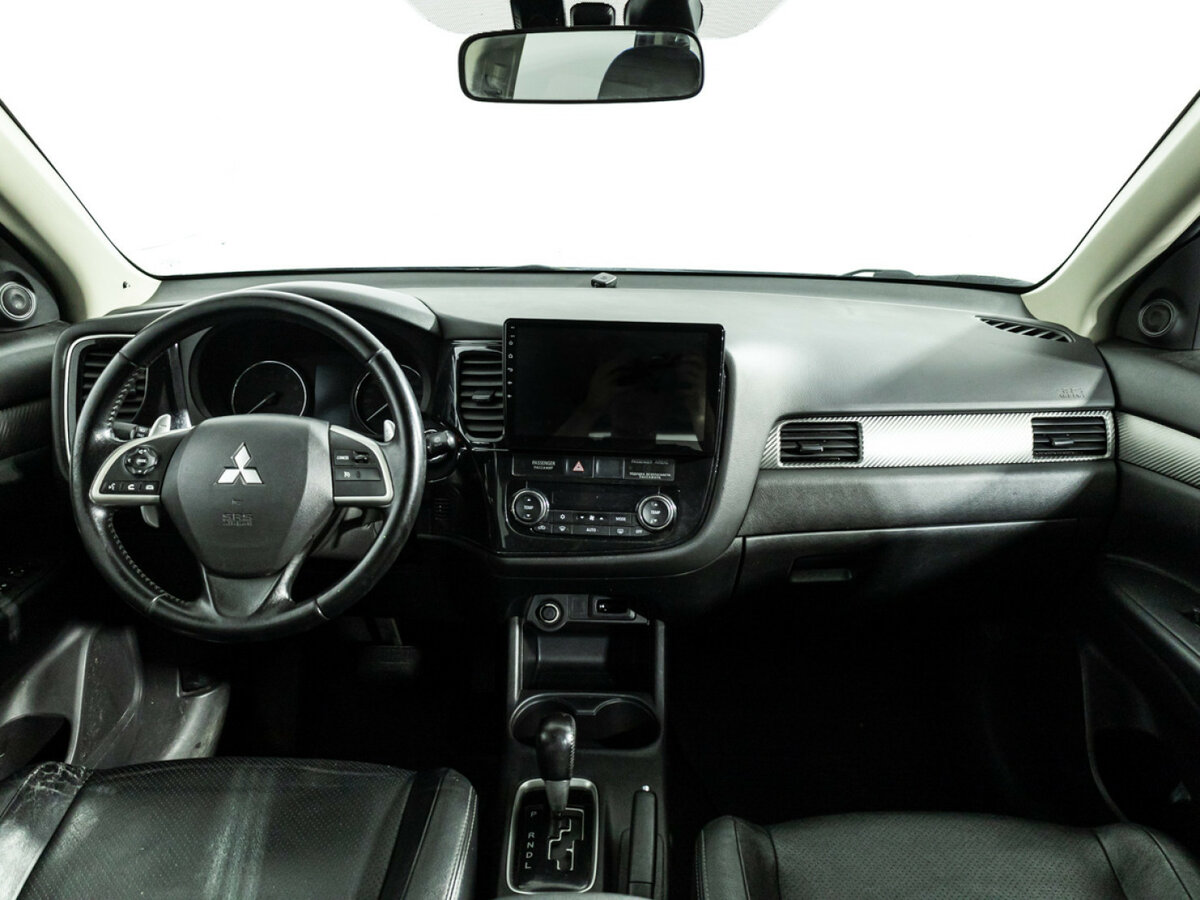 Купить Mitsubishi Outlander с пробегом. Фото: #12