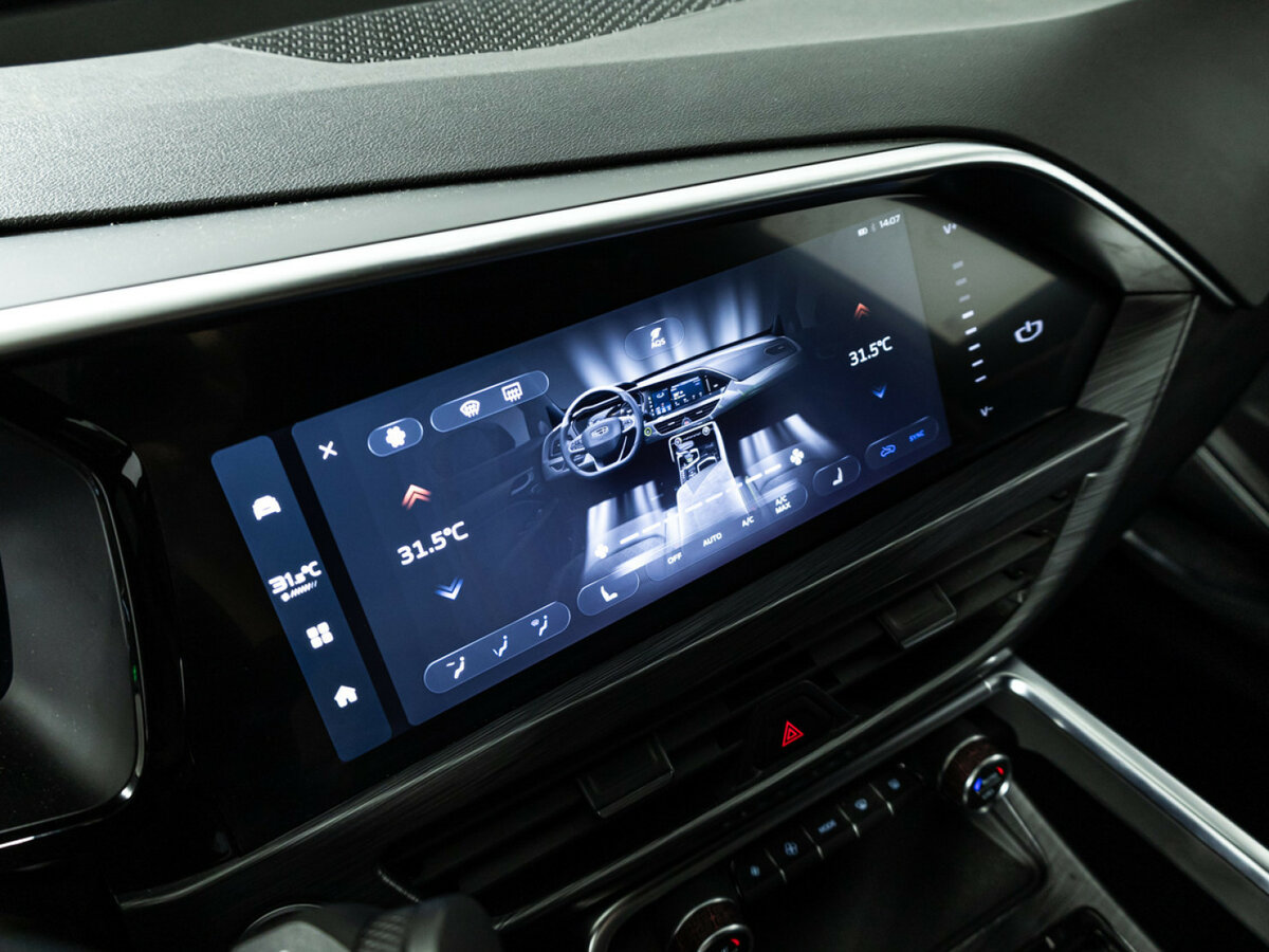 Купить Geely Tugella с пробегом. Фото: #14