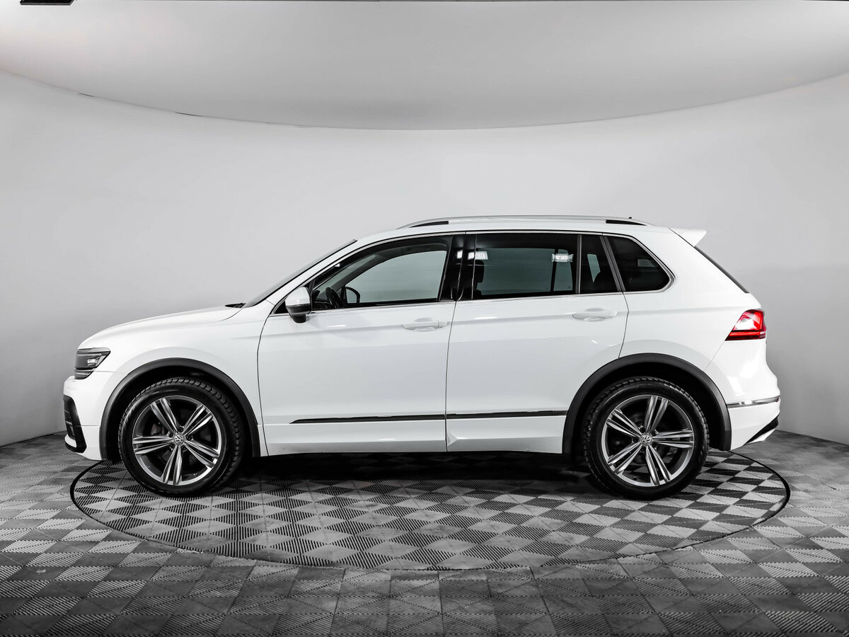 Купить Volkswagen Tiguan с пробегом. Фото: #7