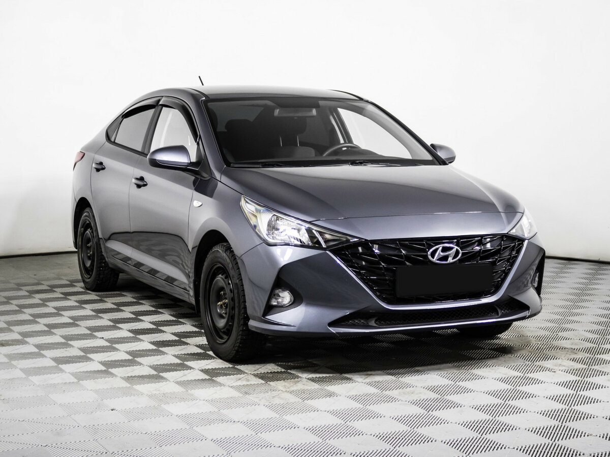 Купить Solaris HS с пробегом. Фото: #2