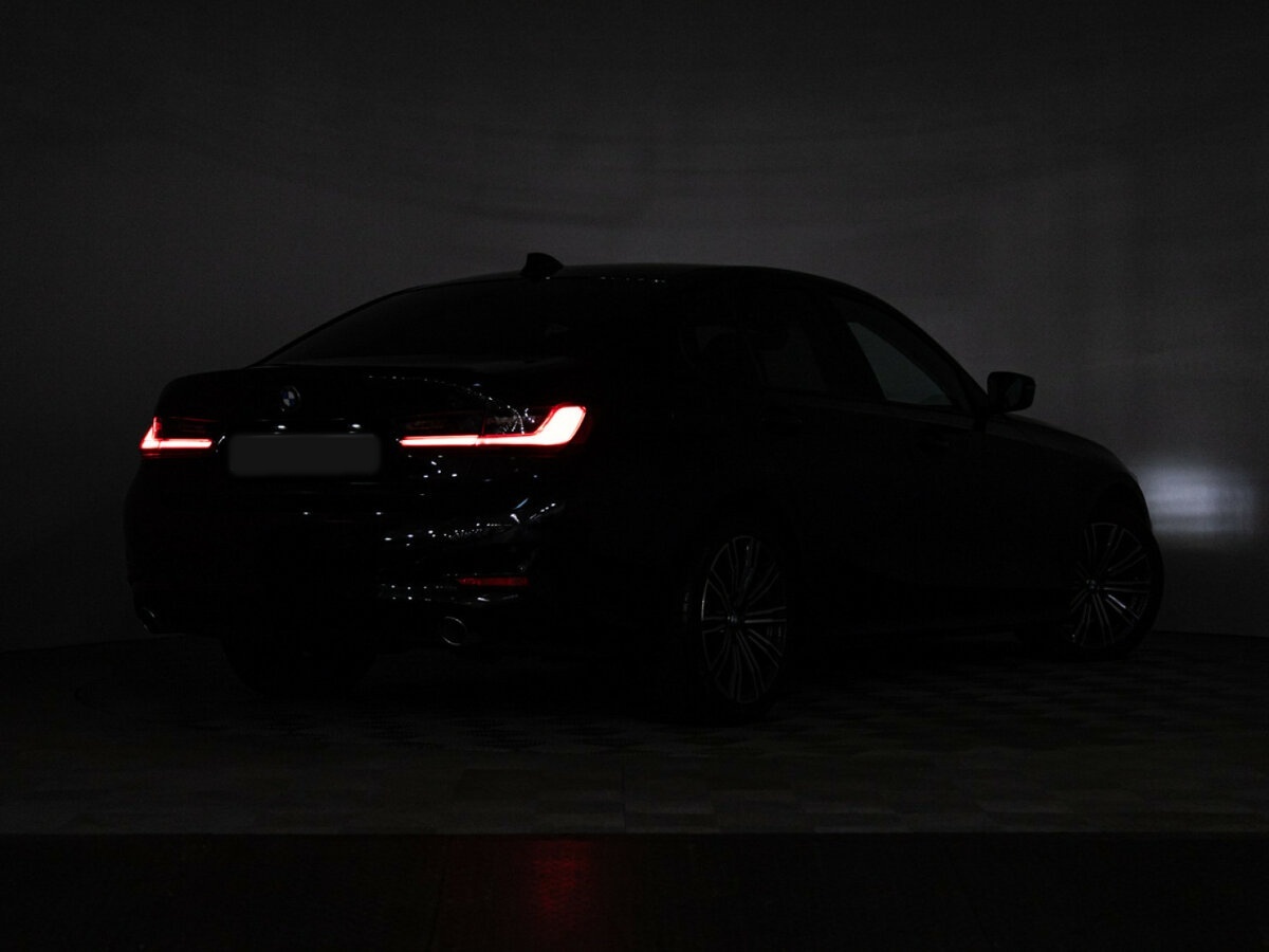 Купить BMW 3 серии с пробегом. Фото: #23