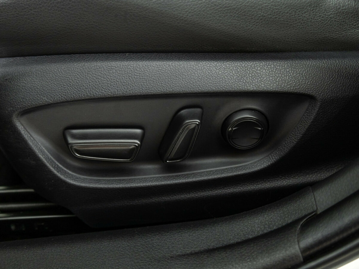 Купить Toyota Camry с пробегом. Фото: #15