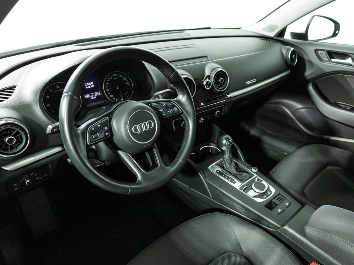 Купить Audi A3 с пробегом. Фото: #10