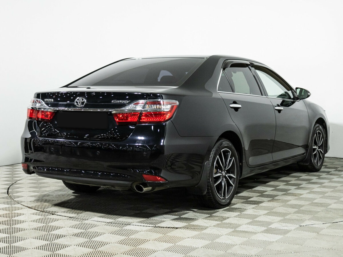 Купить Toyota Camry с пробегом. Фото: #3