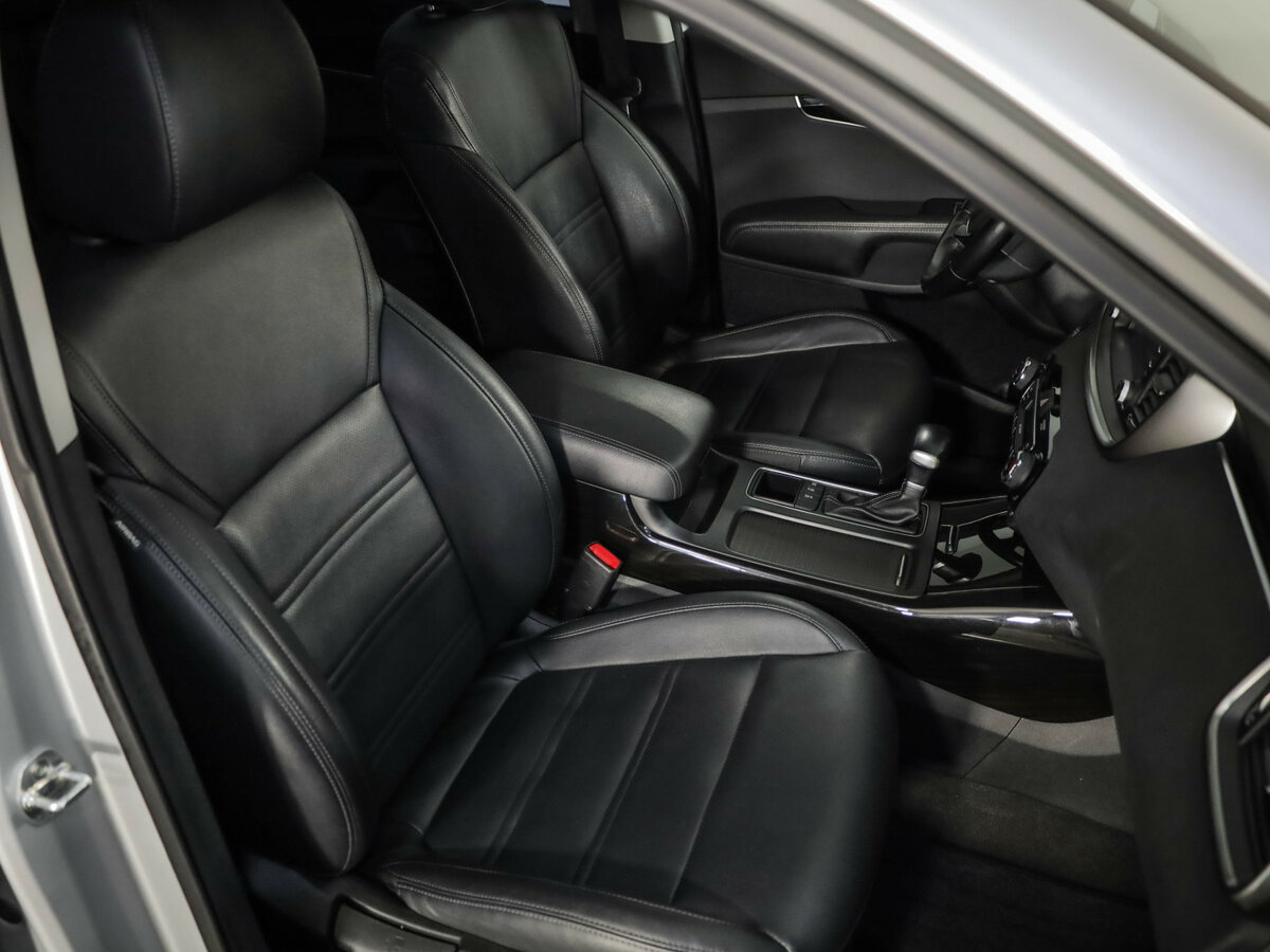 Купить Kia Sorento с пробегом. Фото: #26