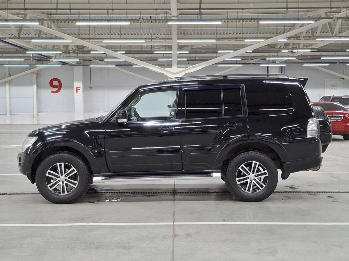Купить Mitsubishi Pajero с пробегом. Фото: #7