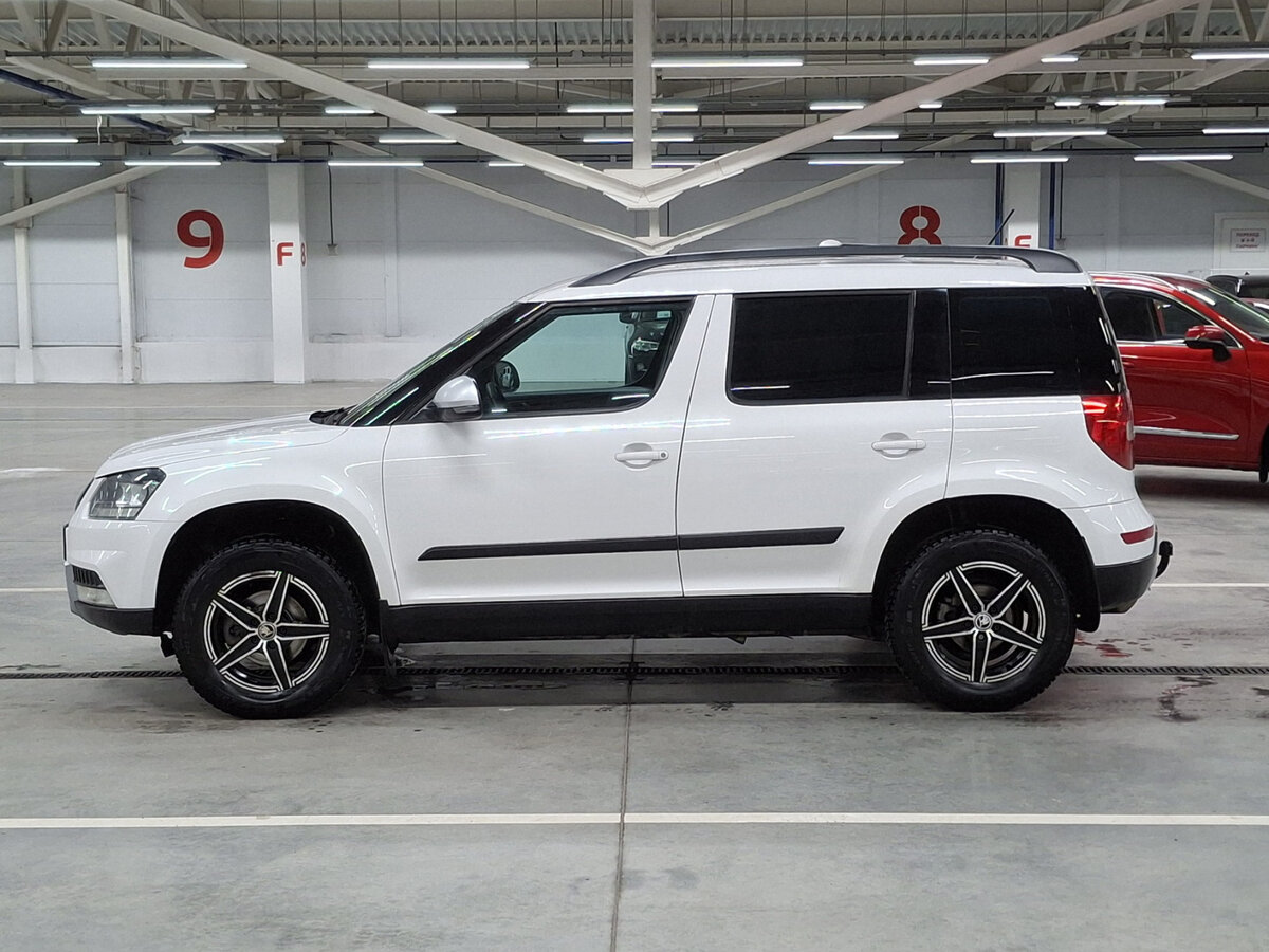 Купить Skoda Yeti с пробегом. Фото: #7