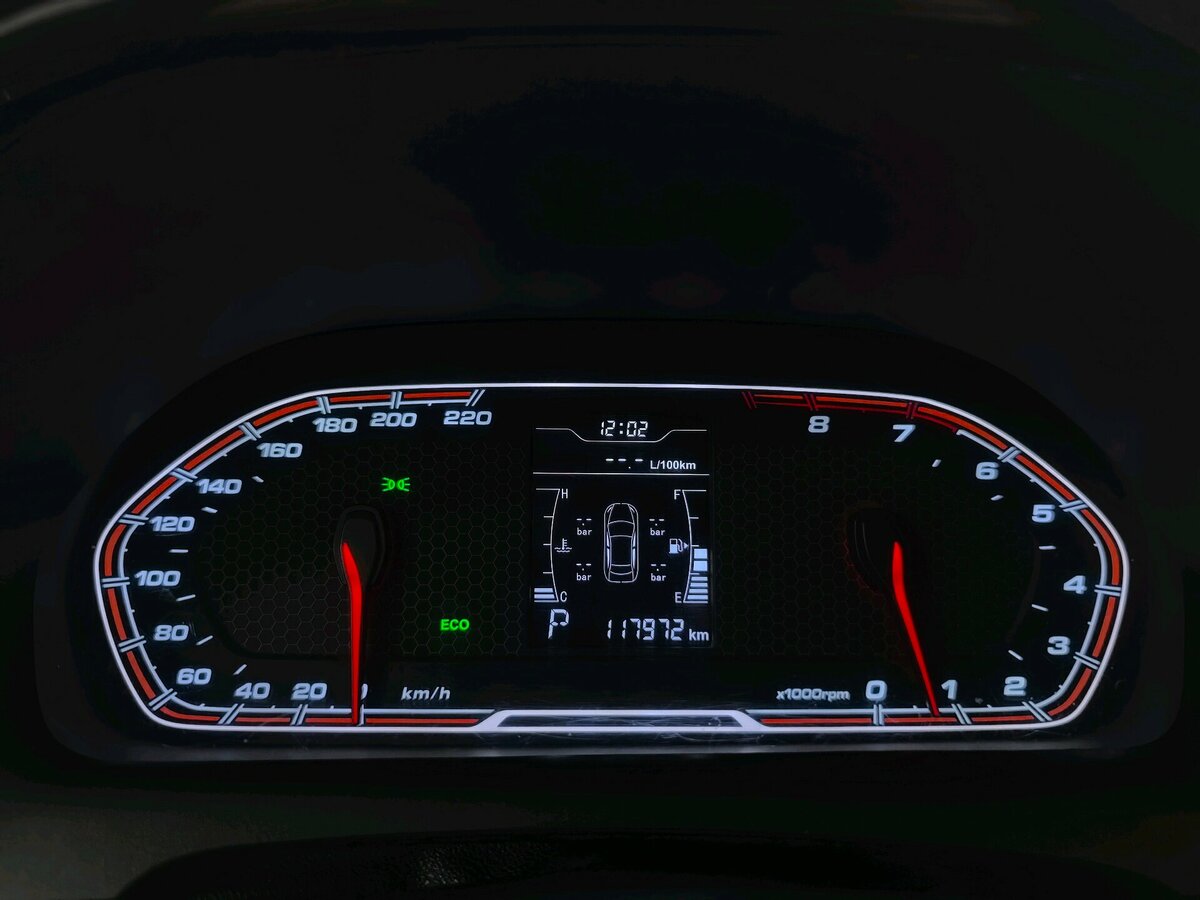 Купить Chery Tiggo 2 с пробегом. Фото: #10