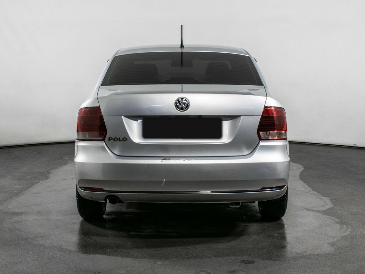 Купить Volkswagen Polo с пробегом. Фото: #5