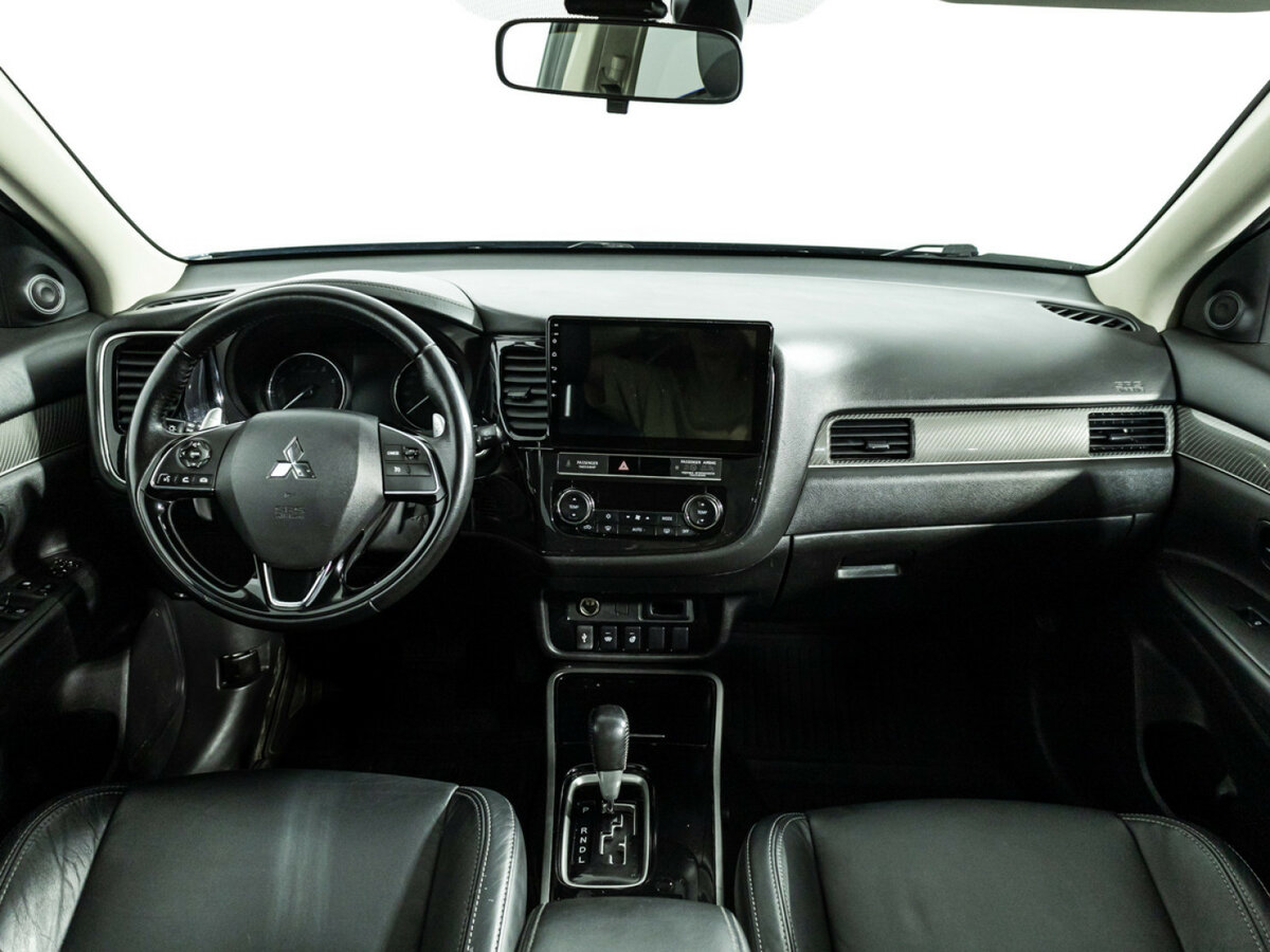 Купить Mitsubishi Outlander с пробегом. Фото: #12