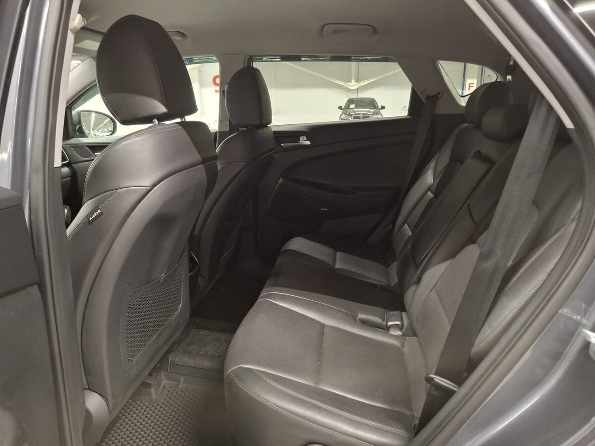 Купить Hyundai Tucson с пробегом. Фото: #10