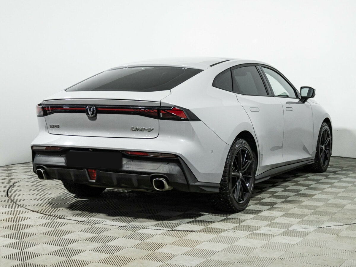 Купить Changan UNI-V с пробегом. Фото: #4