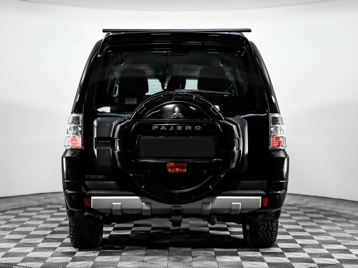 Купить Mitsubishi Pajero с пробегом. Фото: #5