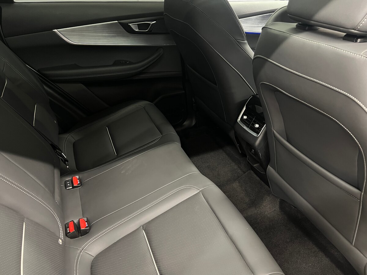 Купить Chery Tiggo 7 Pro Max с пробегом. Фото: #10