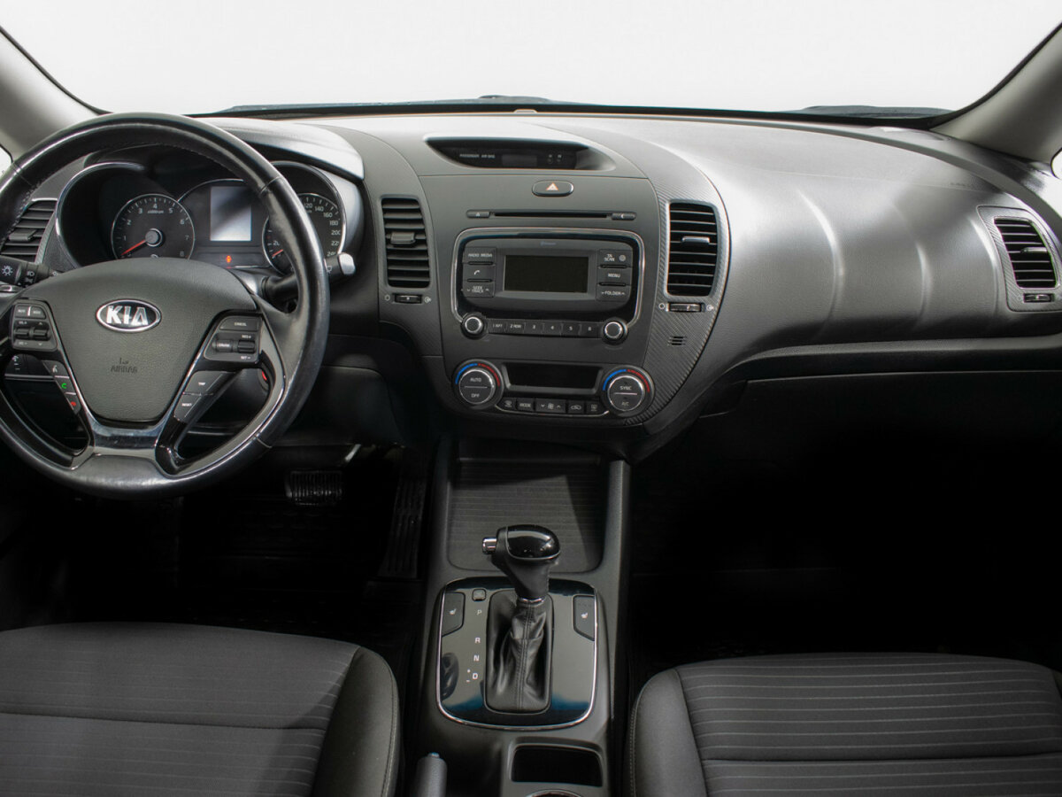 Купить Kia Cerato с пробегом. Фото: #10