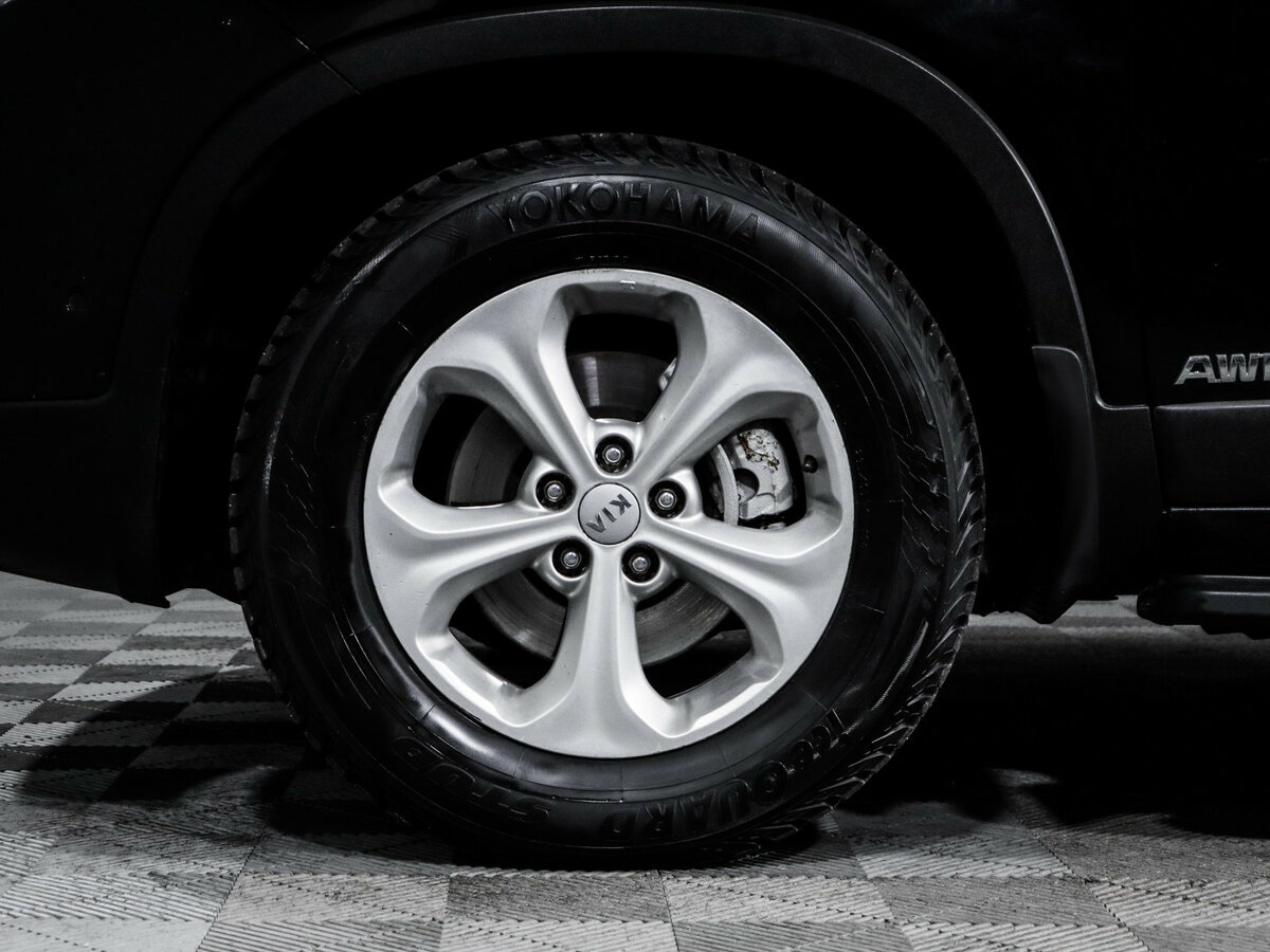 Купить Kia Sorento с пробегом. Фото: #14