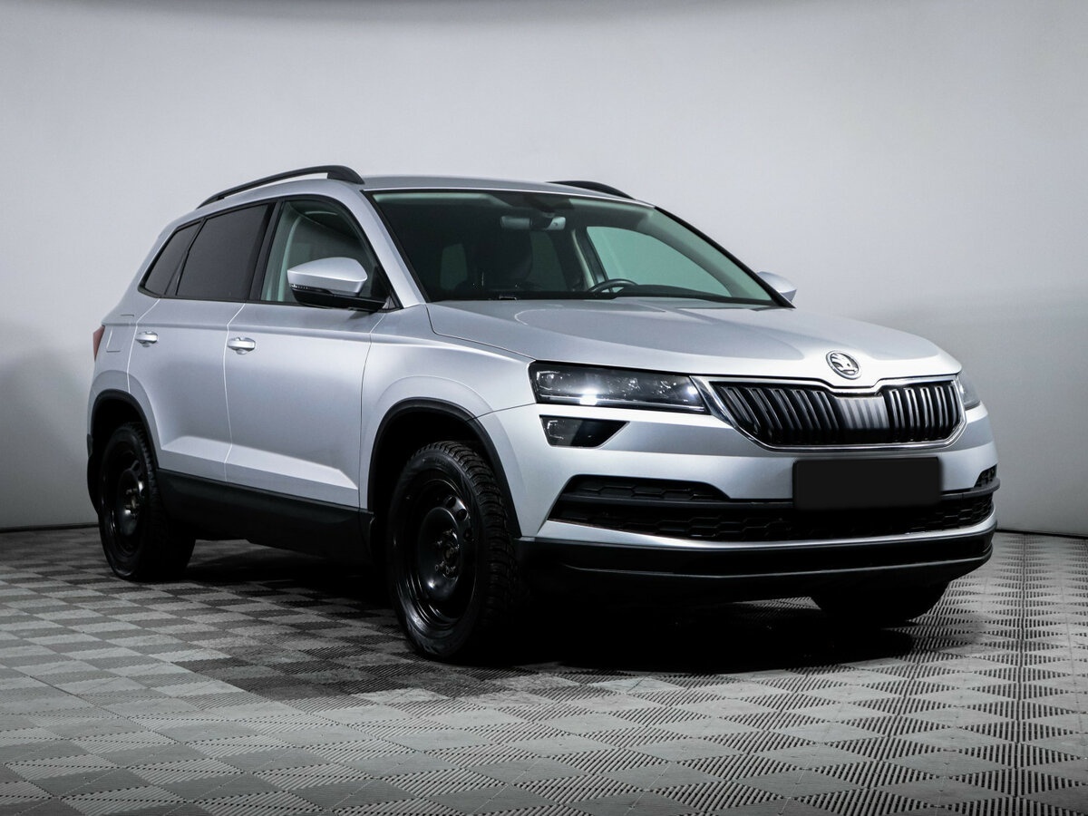 Купить Skoda Karoq с пробегом. Фото: #2