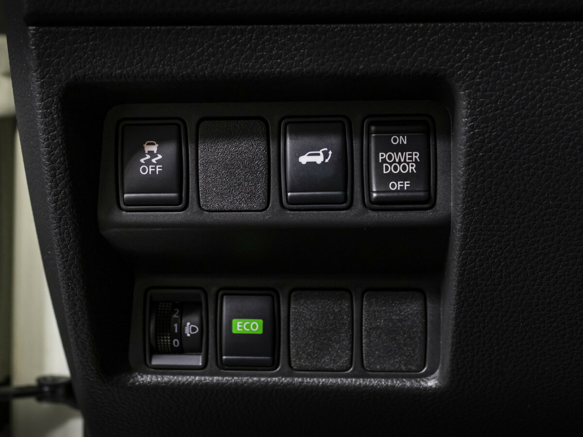 Купить Nissan X-Trail с пробегом. Фото: #11