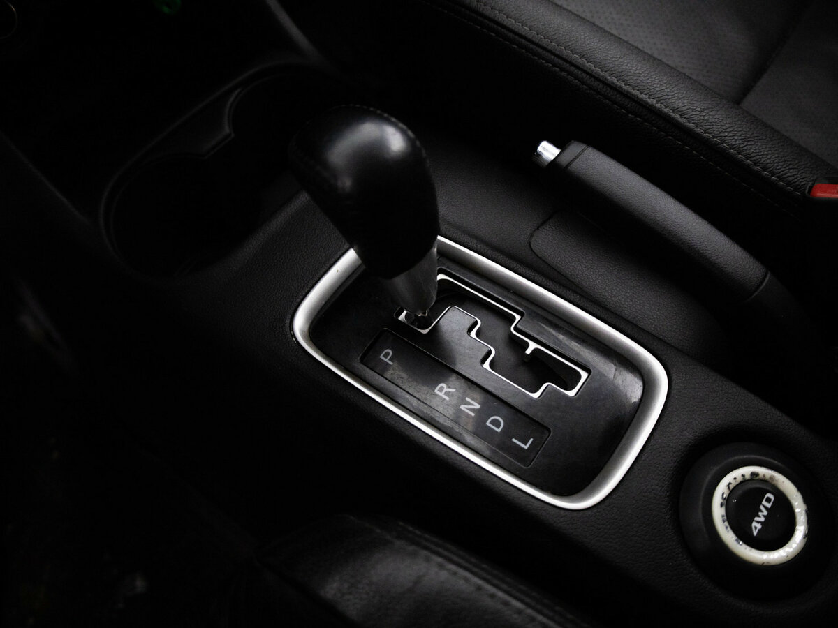 Купить Mitsubishi Outlander с пробегом. Фото: #11