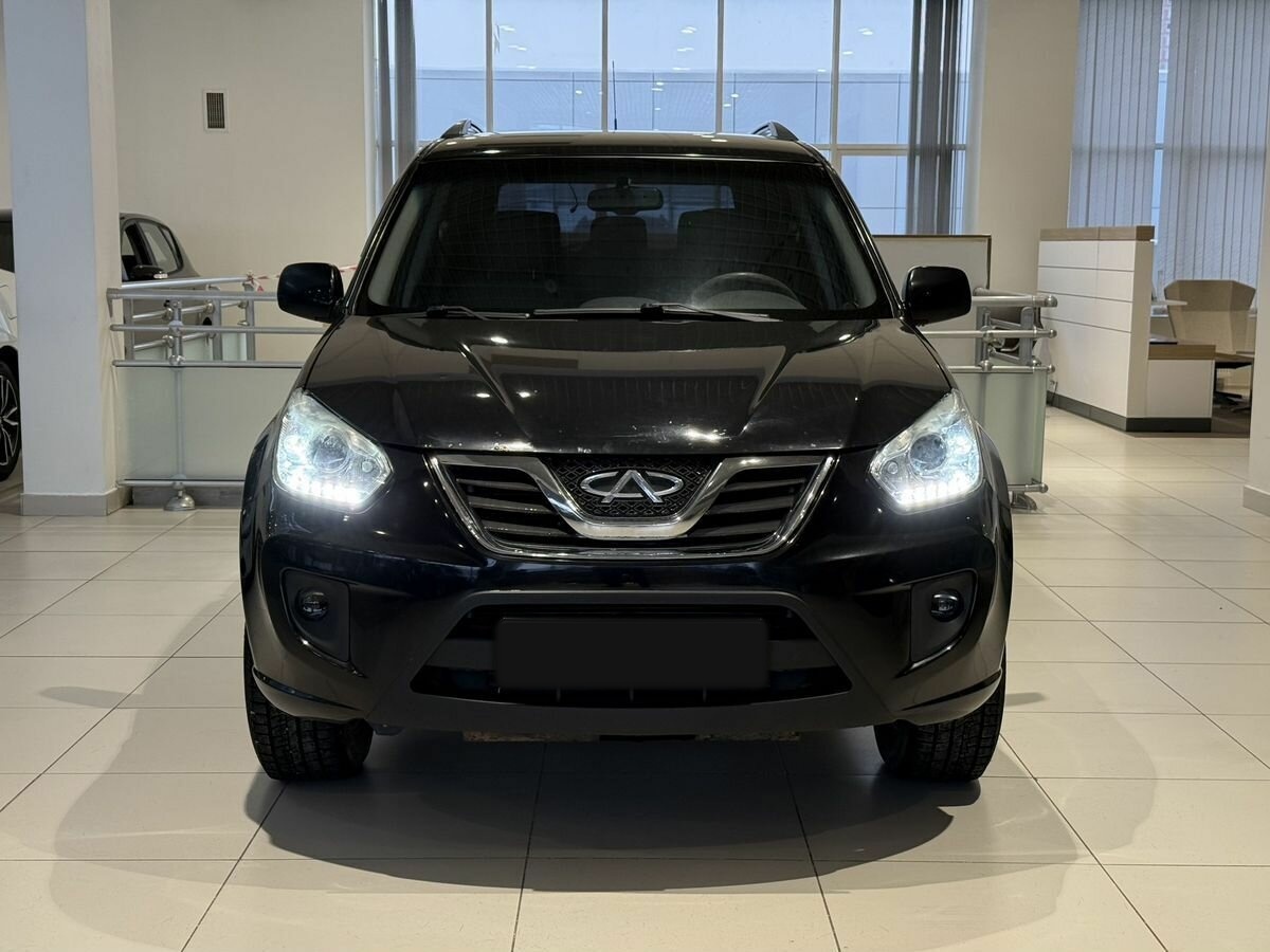 Купить Chery Tiggo (T11) с пробегом. Фото: #1