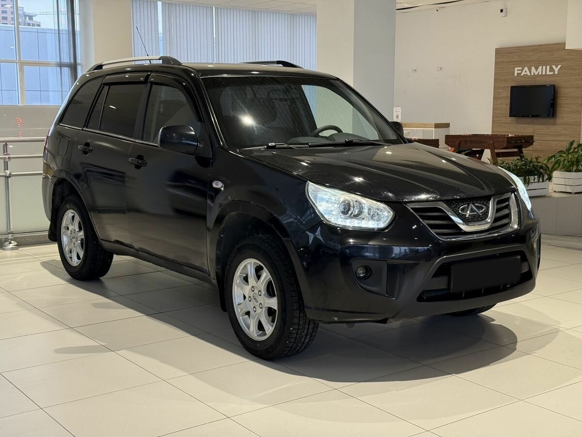 Купить Chery Tiggo (T11) с пробегом. Фото: #2