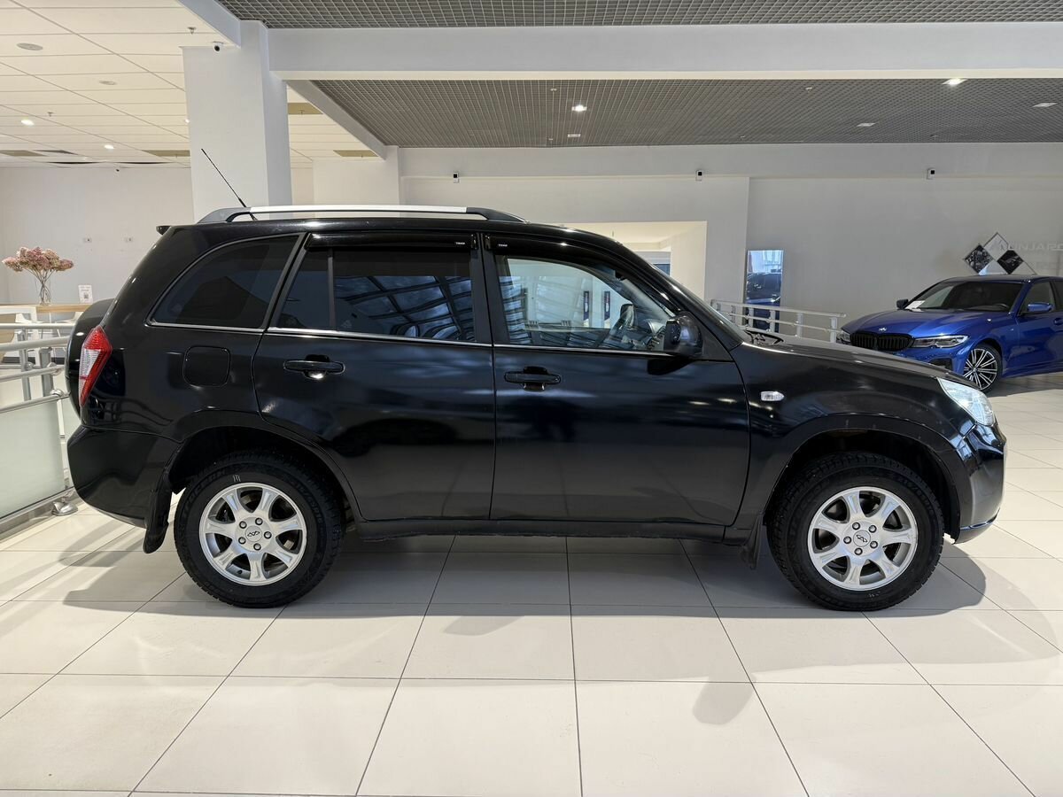 Купить Chery Tiggo (T11) с пробегом. Фото: #3