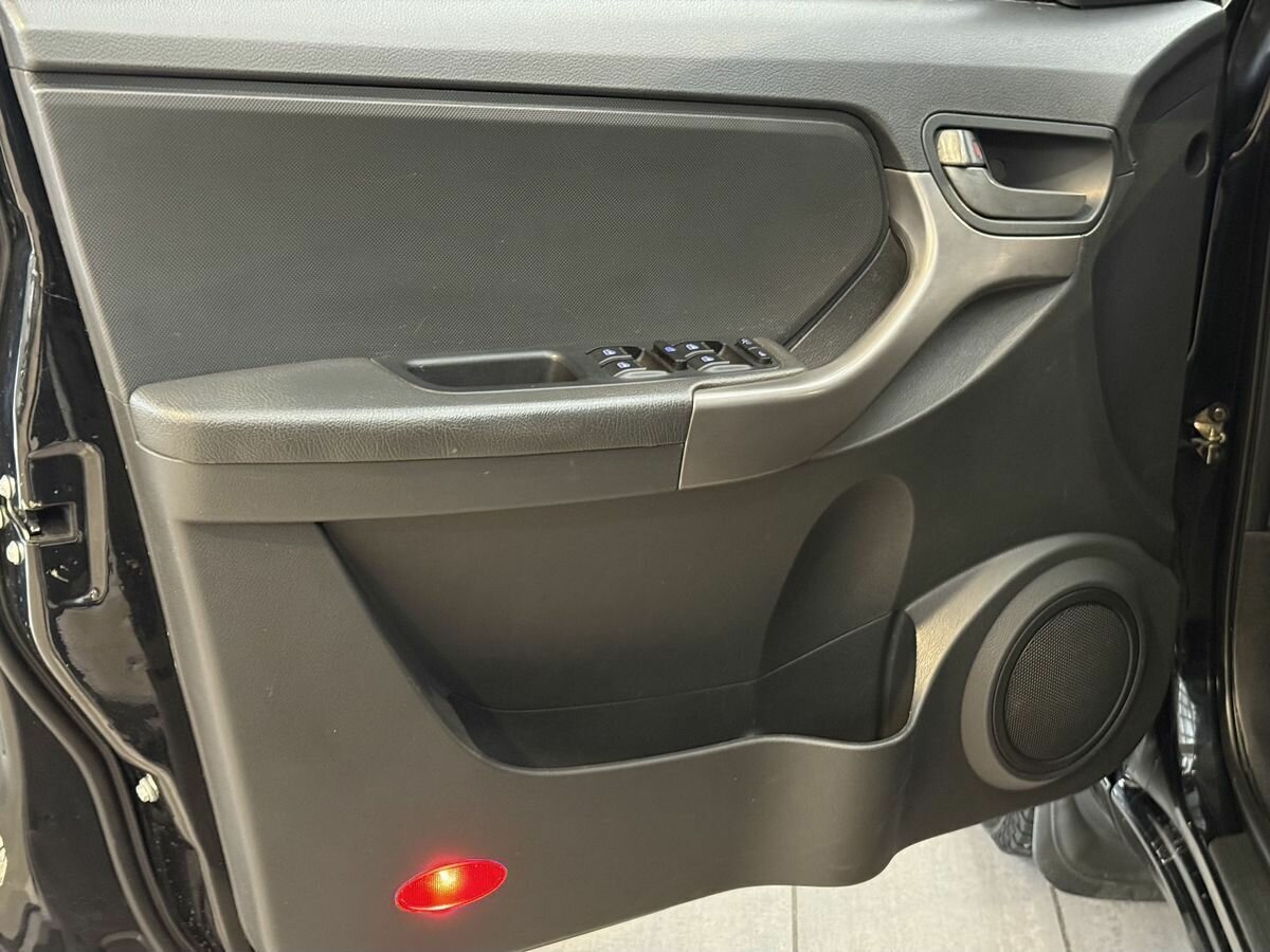 Купить Chery Tiggo (T11) с пробегом. Фото: #20