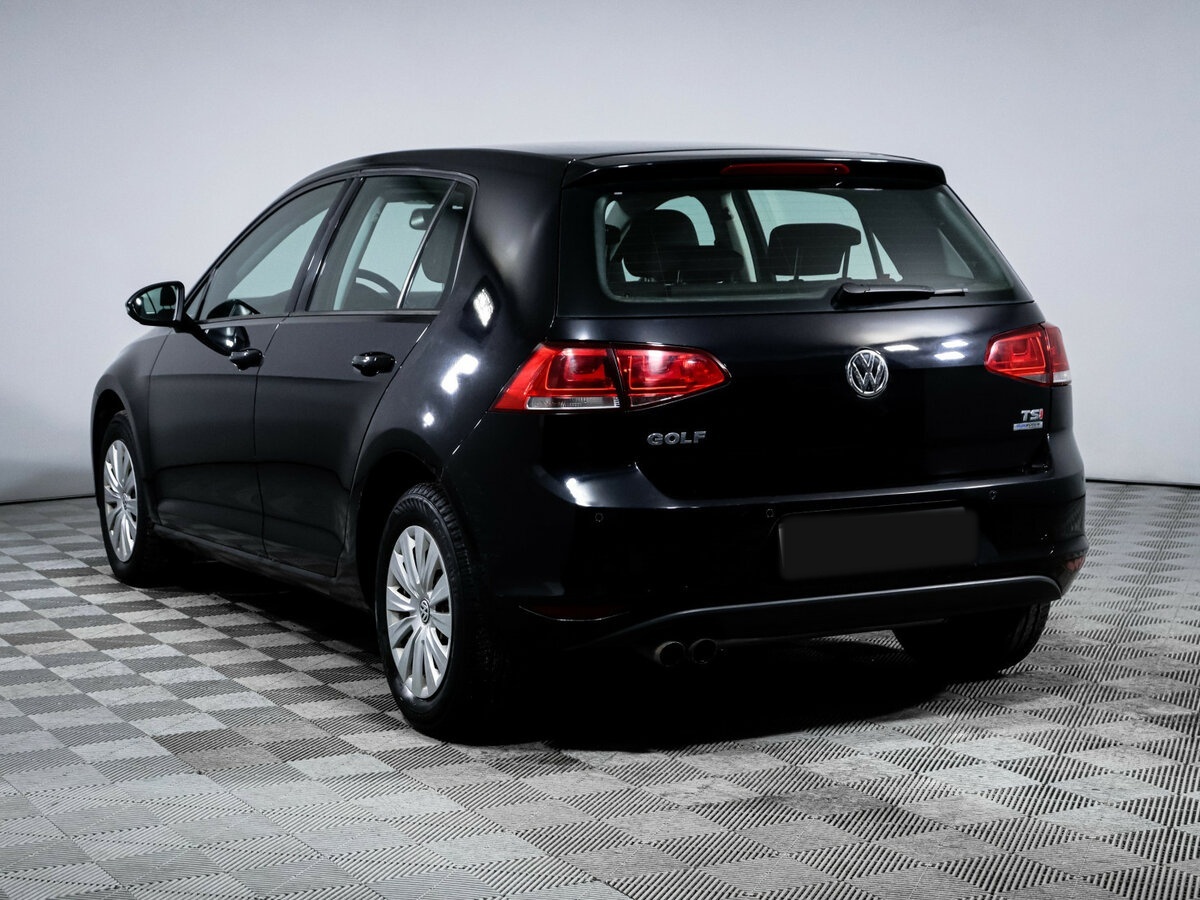 Купить Volkswagen Golf с пробегом. Фото: #5