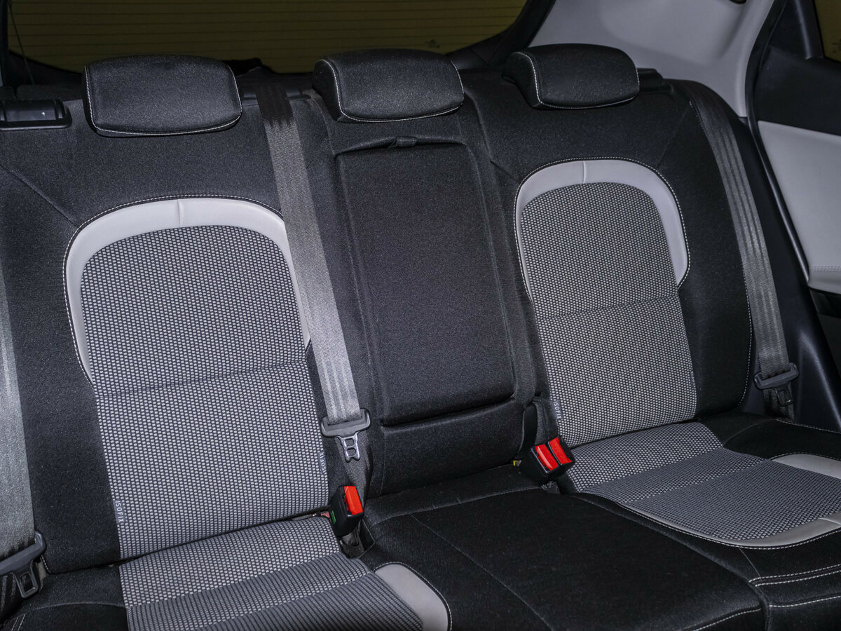 Купить Kia Ceed с пробегом. Фото: #13