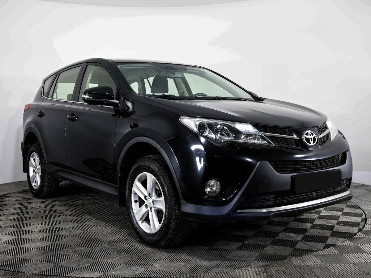 Купить Toyota RAV4 с пробегом. Фото: #2