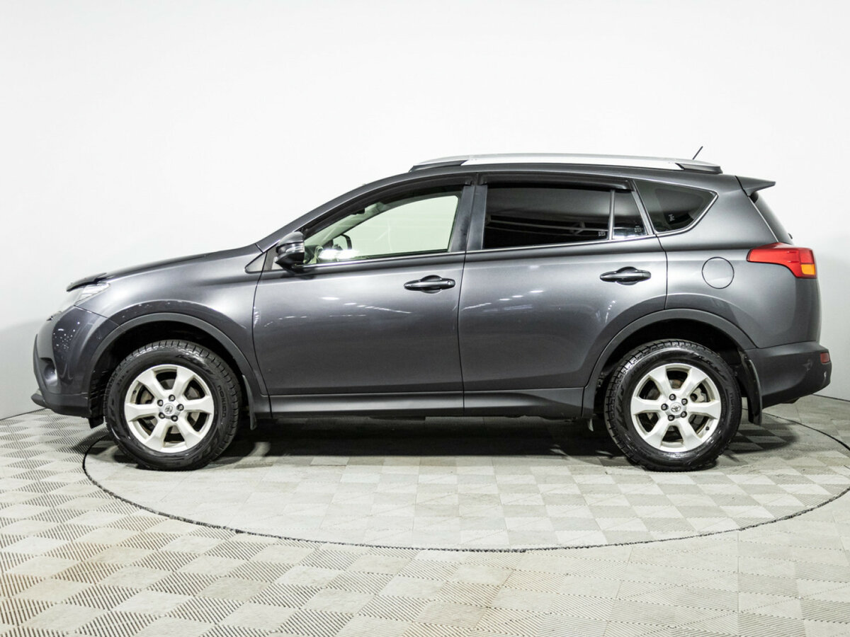 Купить Toyota RAV4 с пробегом. Фото: #7