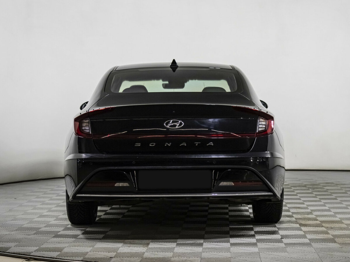 Купить Hyundai Sonata с пробегом. Фото: #4