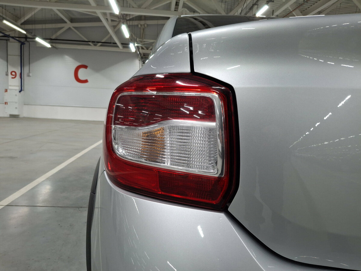 Купить Renault Logan с пробегом. Фото: #8
